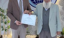 84 Yaşında Okuma Yazma Öğrendi