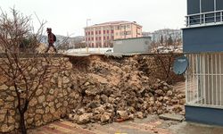 Adıyaman’da İstinat Duvarı Çökmesi Paniğe Neden Oldu