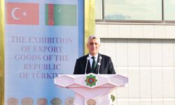 Bakan Bolat'tan Türkmenistan Fuarı Açılışı