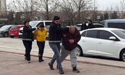 Bulgaristan Plakalı Araçta 24,5 Kilo Skunk Bulundu; 2 Kişi Tutuklandı