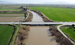 Büyük Menderes Nehri Yükseldi; Bölgedeki Taşkın Riski Kaygı Yarattı