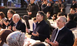 Bakan Kurum Gaziantep’te İftar Programında Yer Aldı