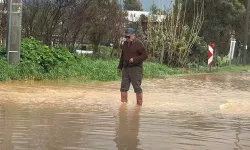 Bodrum’da Sağanak Nedeniyle İş Yerlerini Su Bastı