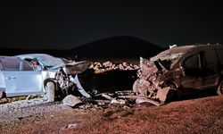 Diyarbakır’da Trafik Kazasında 5 Kişi Hayatını Kaybetti