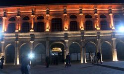 Diyarbakır’da İlk Teravih Namazı Cemaatle Kılındı