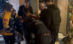 Havalandırma Boşluğuna Düşen Kişi Halatla Kurtarıldı