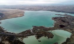 Tödürge Gölü Eriyen Kar Sularıyla Taştı