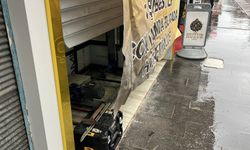 Forkliftle İş Yerine Daldı, Altınları Alıp Kaçtı