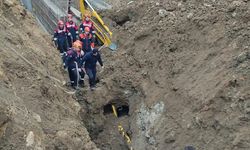 Göçük Altında Kalan Kişi Ekiplerce Kurtarıldı