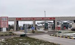 Edirne Hamzabeyli Sınır Kapısında TIR Kuyruğu On Bir Kilometreyi Buldu