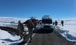 Bingöl Karlıova’da Karla Kapalı Mezrada 63 Yaşındaki Hasta Helikopterle Kurtarıldı