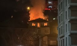Karabük’te Yangın: 3 Katlı Ev Küle Döndü, 1 Yaralı