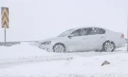 Kayseri Erciyes Yolunda Yoğun Tipi Ulaşımı Zorlaştırdı