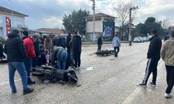 Motosikletler Çarpıştı: 1’i Ağır, 2 Yaralı