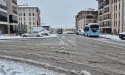 Malatya’da Yoğun Kar Nedeniyle Taşımalı Eğitim Durduruldu