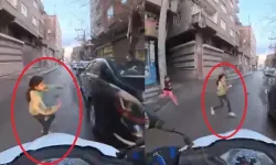 Çocuk Motosikletin Altında Kalmaktan Son Anda Kurtuldu