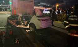 Niğde’de Otomobil TIR’a Çarptı: 1 Ölü