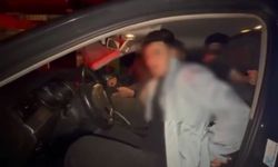 Otomobilden 10 Göçmen Çıktı; Sürücü Tutuklandı