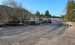 Sağanak Sonrası Çöken Yol Kısmen Trafiğe Açıldı