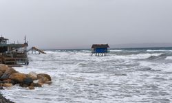 Saros Körfezi'nde Fırtına Dev Dalgalar Oluşturdu