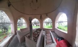 Hüsrev Ağa Camisi Haziresinde Tahribat