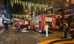 Tunalı Hilmi Caddesinde Ğece Yarısı Korkutan Yangın
