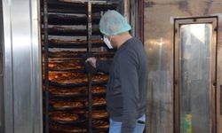 Van’da Ramazan Pidesiyle Fırıncıdan Kardeşlik Mesajı