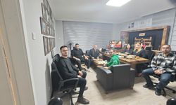 Uygur Haber Ajansı İftar Yemeğinde Bir Araya Geldi