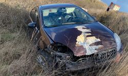 Kontrolden Çıkan Araç Tarlaya Uçtu