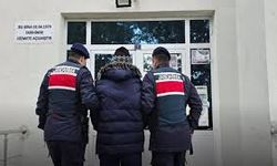 Farklı Suçlardan Aranan 2 Kişi Yakayı Ele Verdi