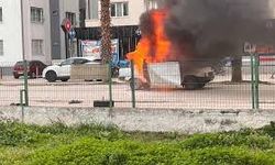 Otomobil seyrederken alevlere teslim oldu: Ceyhan’da 3 yaralı