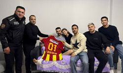 Kayserispor'dan Yaralı Özel Harekat Polisine Anlamlı Ziyaret