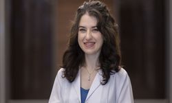 Uzmanlar Sağlıklı Oruç İçin Bol Su İçmenin Önemini Vurguladı