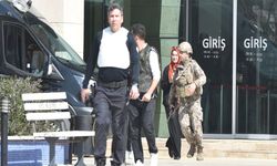 Kepez Kaymakamlığı'nda Ateş Açıp Kendini Odaya Kilitledi