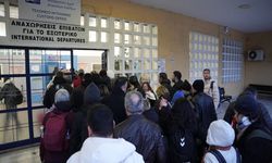 Yunanistan'da Mahsur Kalan Türk Turistler Türkiye'de