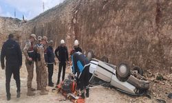 Otomobil 8 Metreden Boşluğa Düştü: Bir Ölü Bir Yaralı