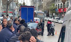 Tanınmamak İçin Tıbbi Maske Takıp Pusuda Bekledi