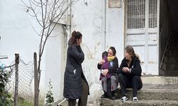 Evde Çakmakla Oynayan Çocuk Yangın Çıkardı