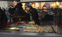 Kutsal Emanetler ve Vakıf Eserleri Sivaslılarla Buluştu