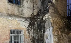 Mardin'de 2 Katlı Evde Kısmi Çökme Meydana Geldi