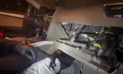 Ankara'da Otomobilin Gizli Bölmesinde Silah ve Yasaklı Madde Ele Geçirildi