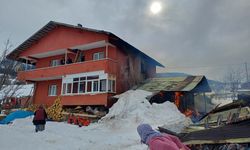 Artvin’de Yangın: 1 Ev, 2 Ahır ve 1 Ambar Küle Döndü