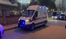 Anne Ve Oğlu Apartman Girişinde Silahlı Saldırıda Hayatını Kaybetti