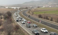 Bayram Tatili Dönüşünde Karabük Geçişinde Yoğunluk