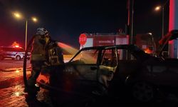 Bingöl Sanayi Sitesinde Otomobil Alev Aldı