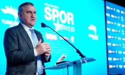 Bakan Bak: İnşallah Salı Günkü Maçı Da Geçip 24 Yıl Sonra Dünya Kupası'na Katılacağız