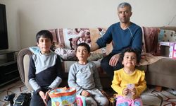 Hakkari'de Biri Engelli 4 Evladına Hem Anne Hem Babalık Yapıyor