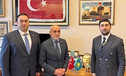 Cumhurbaşkanı Başdanışmanı Topçu, Kazakistan Halk Asamblesi Yardımcısı Akhmetov İle Bir Araya Geldi