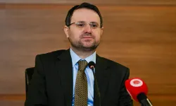 Bakan Gürlek Ekmek Teknesi'nde Rol Almış