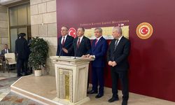 Ahmet Davutoğlu: Daha Fazla Ara Buluculuk Girişimi Yapılmalı